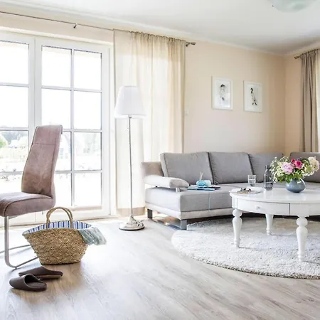 House In Bodstedt Near Lagoon And Sauna, Cleaning Included Nyaraló *