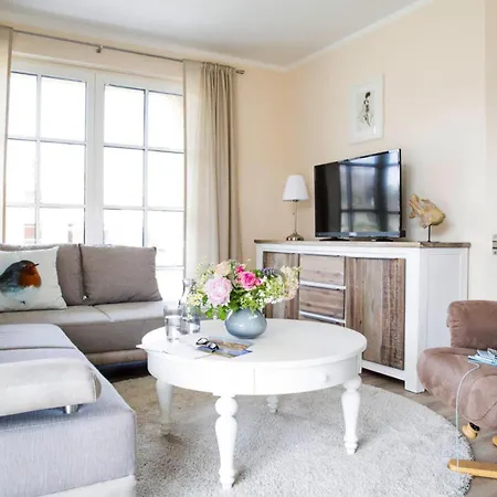 House In Bodstedt Near Lagoon And Sauna, Cleaning Included *