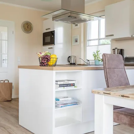 House In Bodstedt Near Lagoon And Sauna, Cleaning Included Feriehus *